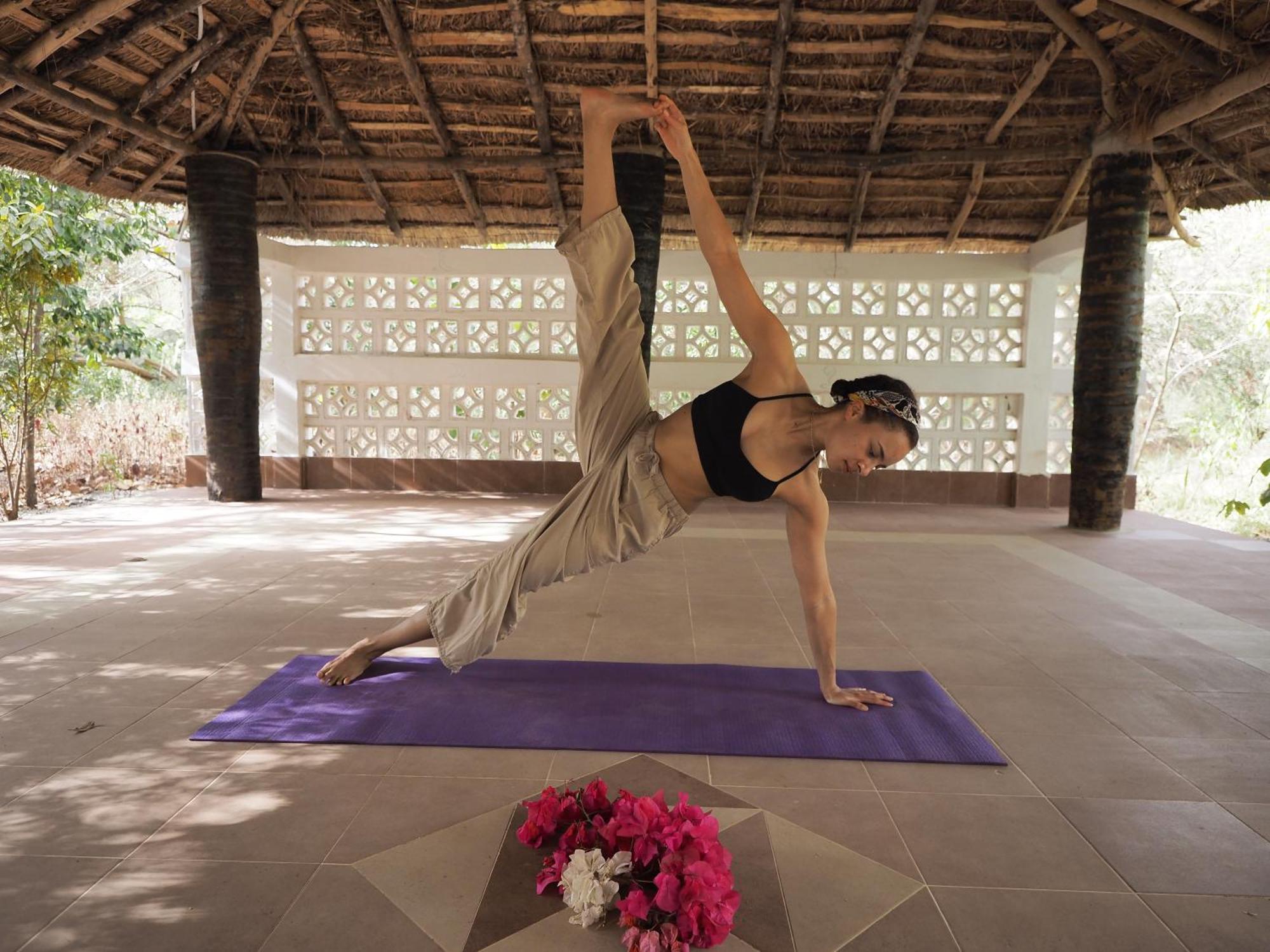 Footsteps Eco-Lodge Gunjur Bagian luar foto