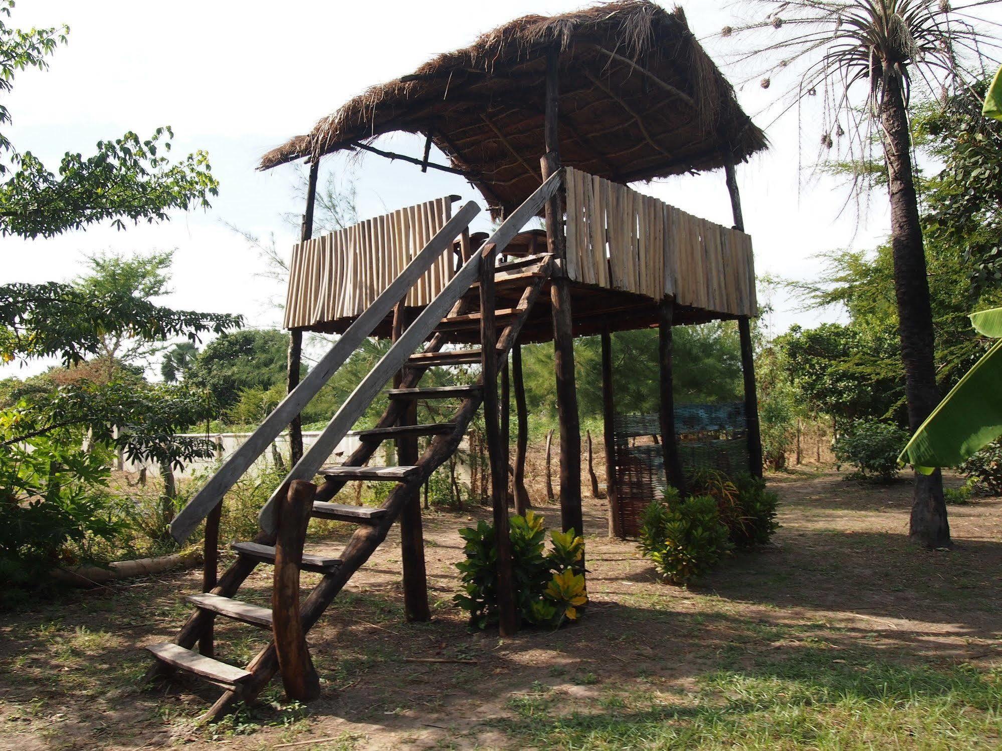Footsteps Eco-Lodge Gunjur Bagian luar foto