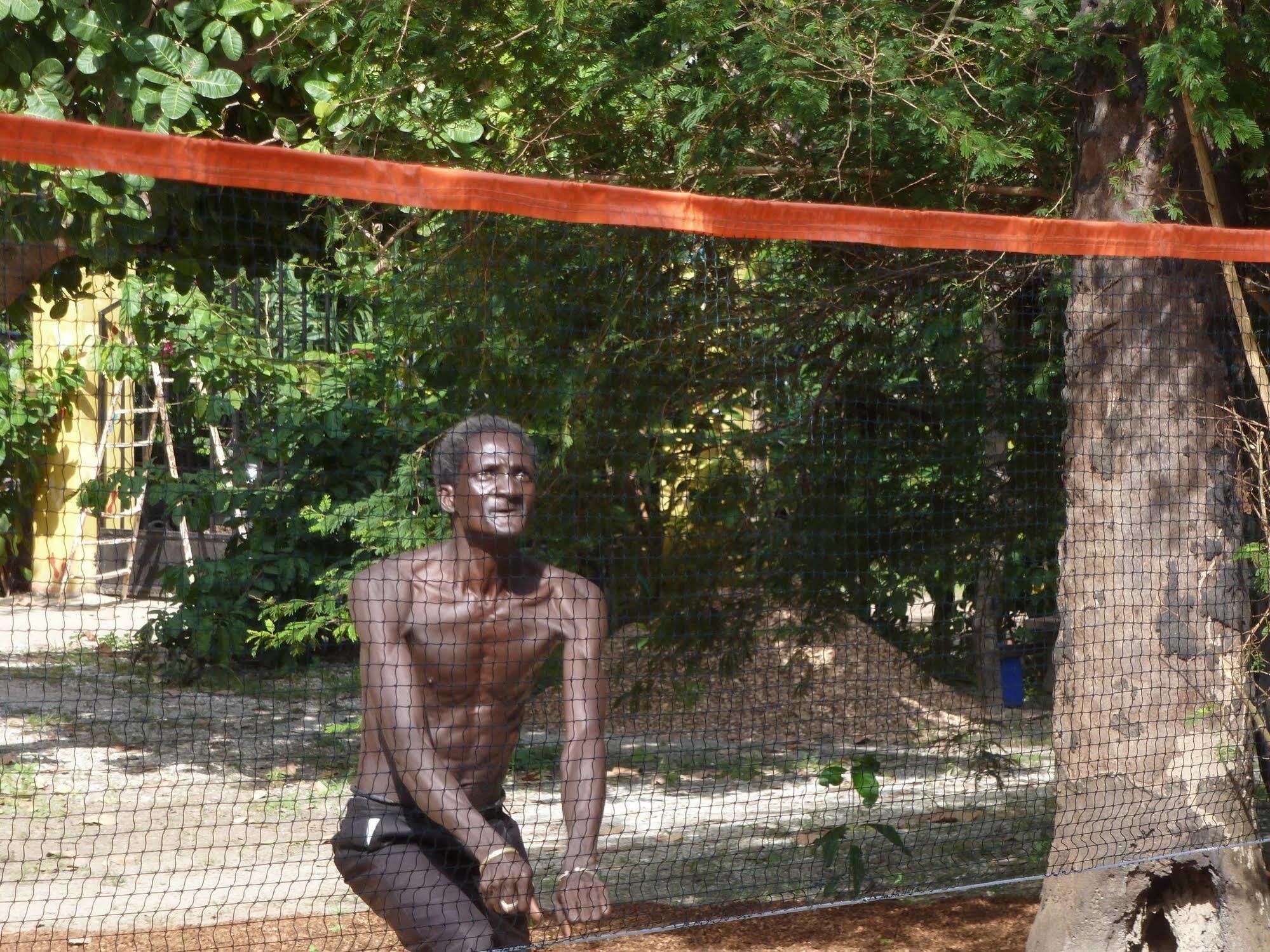 Footsteps Eco-Lodge Gunjur Bagian luar foto