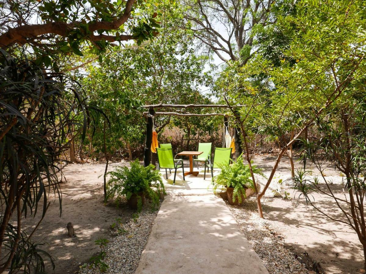 Footsteps Eco-Lodge Gunjur Bagian luar foto
